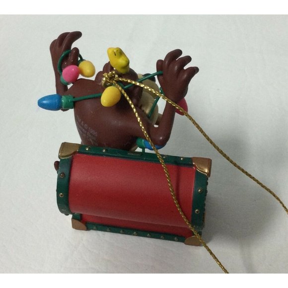 Warner Bros Tasmanian Devil 1995 Christmas Ornament Treasure Chest Lights - Picture 3 of 5